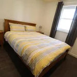 Rent 2 bedroom apartment in Scotland