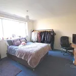 Rent 6 bedroom flat in Colchester