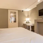 Huur 1 slaapkamer appartement van 60 m² in brussels