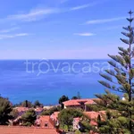 Rent 2 bedroom apartment of 45 m² in Ospedaletti