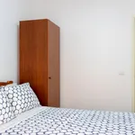 Rent 1 bedroom apartment in Lisbon