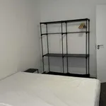 Rent a room of 105 m² in valencia