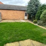 Rent 4 bedroom house in East Midlands