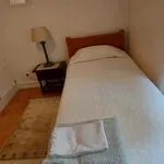 Rent 3 bedroom apartment in Lisbon