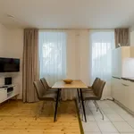 Rent 3 bedroom apartment of 45 m² in Berlin