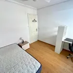 Alquilar 4 dormitorio apartamento en Valencia