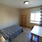 Alquilo 3 dormitorio apartamento de 80 m² en Badajoz