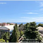 Rent 7 bedroom apartment of 106 m² in Genova