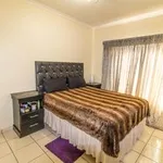 Rent 2 bedroom apartment of 61 m² in Pretoria