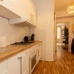 Rent 3 bedroom apartment of 80 m² in barcelona