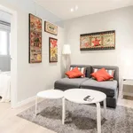 Rent 2 bedroom apartment of 25 m² in Madrid