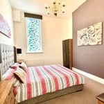 Rent 2 bedroom flat in North East England