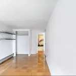 Rent 3 bedroom apartment in Manhattan