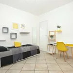 Rent a room of 120 m² in Rome