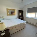 Rent 4 bedroom house in Wales