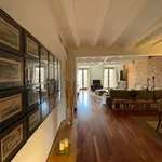 Rent 4 bedroom apartment of 90 m² in Barcelona