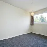 Rent 3 bedroom flat in Malvern Hills