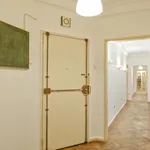 Rent 7 bedroom apartment in Lisbon