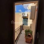 Affitto 4 camera appartamento di 120 m² in Palermo