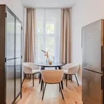 Rent 4 bedroom apartment of 50 m² in Berlin