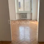 Rent 5 bedroom apartment of 280 m² in Turin