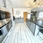 Rent 6 bedroom flat in North East Derbyshire