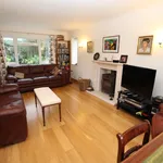 Rent 5 bedroom house in Woking