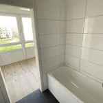 Miete 3 Schlafzimmer wohnung von 73 m² in Duisburg