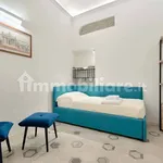 Rent 3 bedroom apartment of 70 m² in Florence