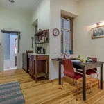 Rent 1 bedroom apartment of 50 m² in Lisbon