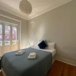 Rent 5 bedroom apartment in Lisbon