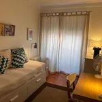 Rent 2 bedroom apartment in Lisbon