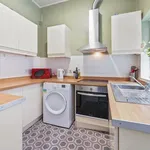 Rent 7 bedroom house in Preston