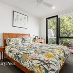 Rent 1 bedroom house in Bentleigh East