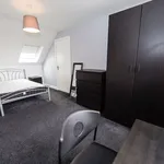 Rent 5 bedroom house in Leeds