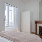 Rent 2 bedroom apartment of 79 m² in paris