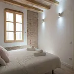 Rent 2 bedroom apartment in barcelona