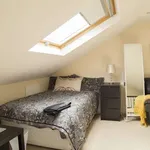 Rent a room of 160 m² in dublin