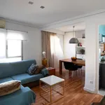 Rent 2 bedroom apartment of 646 m² in Valencia