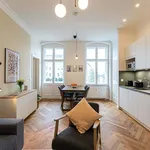 Rent 4 bedroom apartment of 48 m² in Berlin