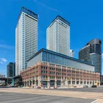 Appartement de 452 m² avec 1 chambre(s) en location à Old Toronto