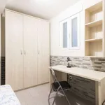 Rent a room of 65 m² in madrid