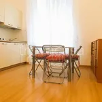 Rent 2 bedroom apartment of 43 m² in Milano