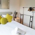 Rent 2 bedroom flat in Portsmouth