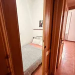 Rent 2 bedroom apartment of 80 m² in genova