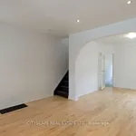 Rent 4 bedroom house of 102 m² in Toronto