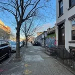 Rent 3 bedroom apartment in New York