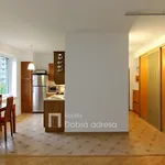 Pronajměte si 2 ložnic/e byt o rozloze 55 m² v Prague