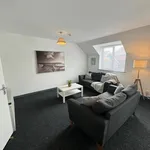 Rent 6 bedroom flat in Swansea