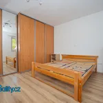 Pronájem domu 88m² s pozemkem 1109m²